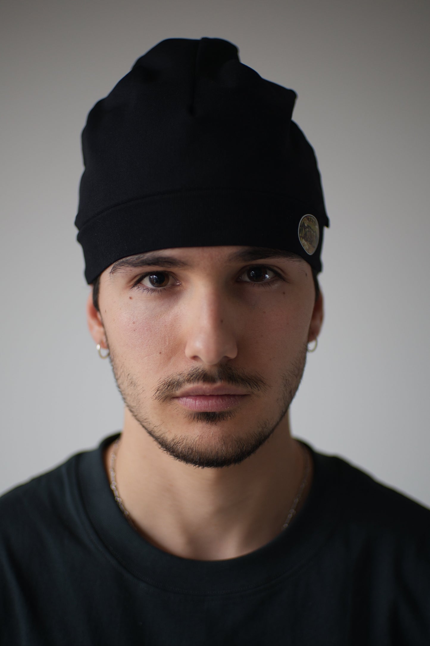 Black fitted beanie