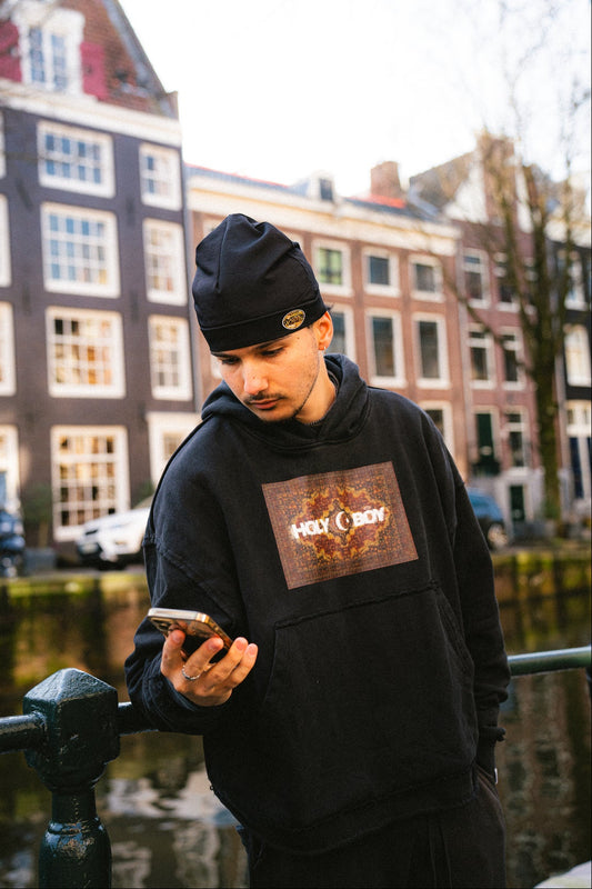 Black fitted beanie