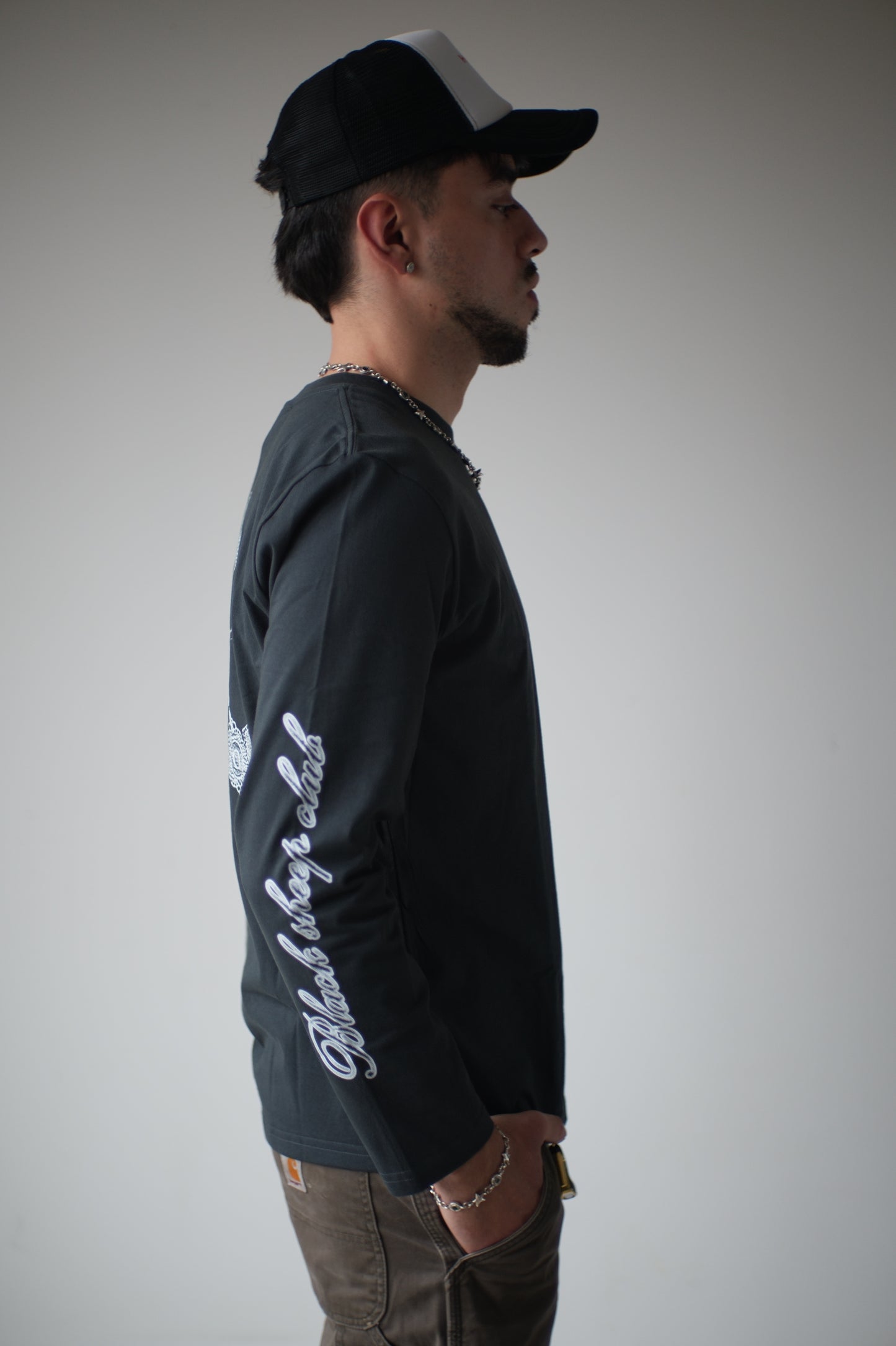 Black sheep long-sleeve shirt